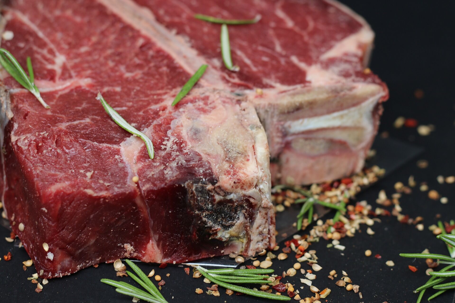 meat-3139640_1920